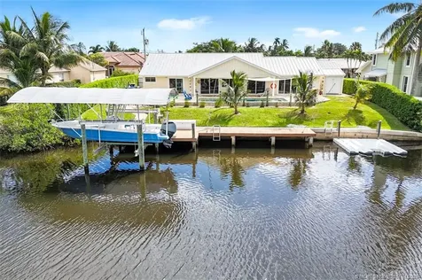 8295 SE Palm Street Hobe Sound FL 33455