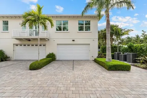 53 SE Seminole Street Stuart FL 34994