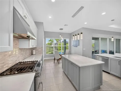 11882 SW Marigold Lakes Drive Port St Lucie FL 34987