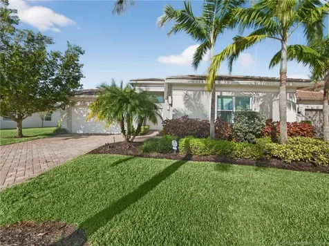 11882 SW Marigold Lakes Drive Port St Lucie FL 34987