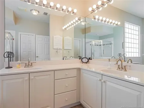 7007 SE Twin Oaks Circle Stuart FL 34997