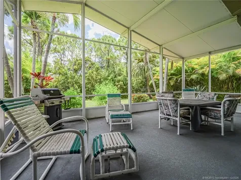 7007 SE Twin Oaks Circle Stuart FL 34997