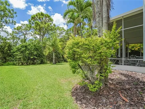 7007 SE Twin Oaks Circle Stuart FL 34997