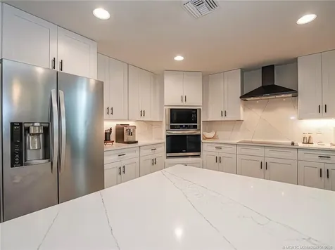 1538 SW Abacus Avenue Port St Lucie FL 34953