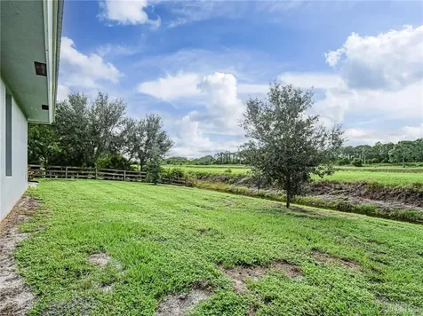 1538 SW Abacus Avenue Port St Lucie FL 34953