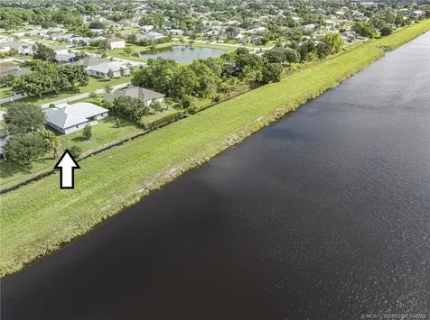 1538 SW Abacus Avenue Port St Lucie FL 34953