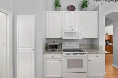 2227 SE Stonehaven Road Port St Lucie FL 34952