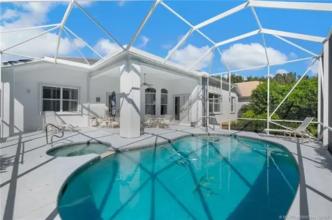 2227 SE Stonehaven Road Port St Lucie FL 34952