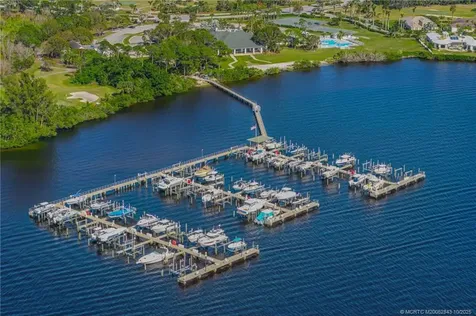 2227 SE Stonehaven Road Port St Lucie FL 34952