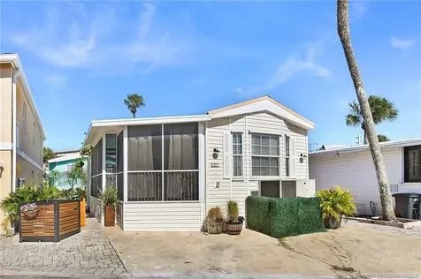 10725 S Ocean Drive Jensen Beach FL 34957