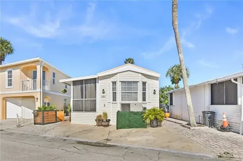 10725 S Ocean Drive Jensen Beach FL 34957