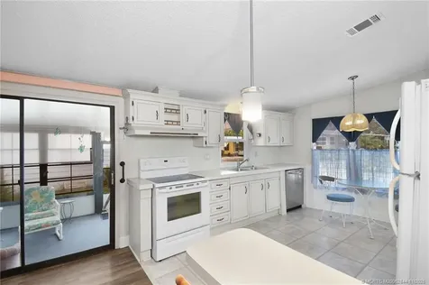 8471 Florence Drive Port St Lucie FL 34952