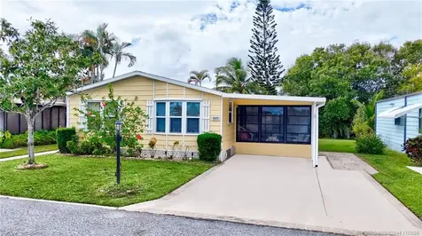 8471 Florence Drive Port St Lucie FL 34952