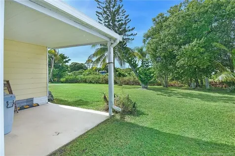 8471 Florence Drive Port St Lucie FL 34952
