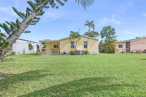 8471 Florence Drive Port St Lucie FL 34952