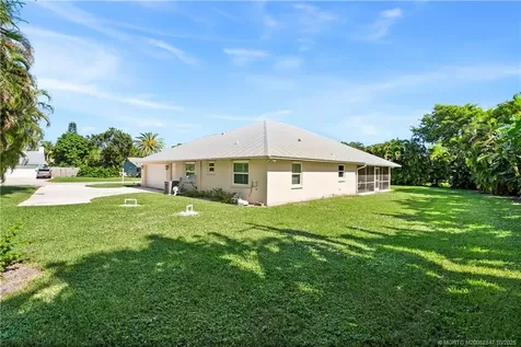 5276 SE Harrold Terrace Stuart FL 34997