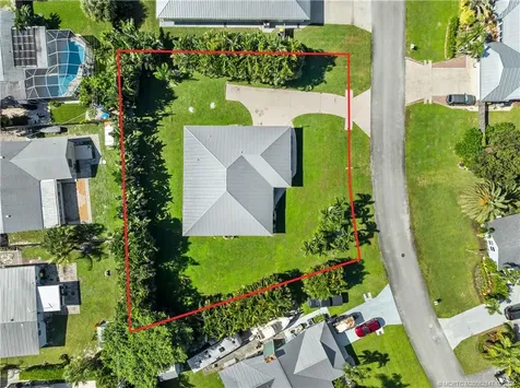 5276 SE Harrold Terrace Stuart FL 34997