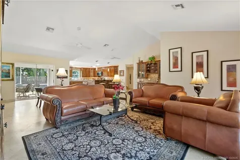 5276 SE Harrold Terrace Stuart FL 34997