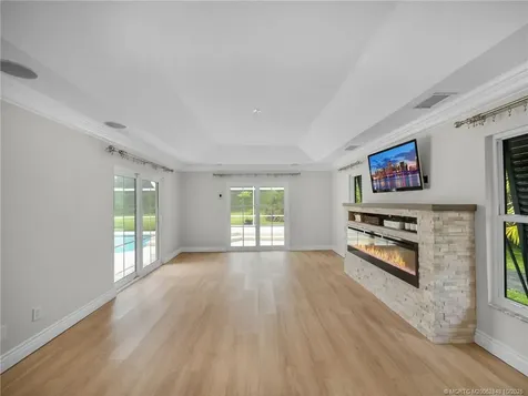 8025 SW Yachtsmans Drive Stuart FL 34997