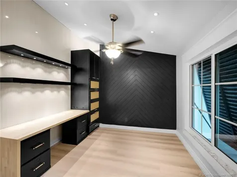 8025 SW Yachtsmans Drive Stuart FL 34997