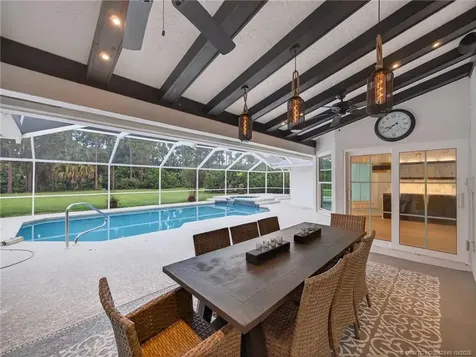 8025 SW Yachtsmans Drive Stuart FL 34997