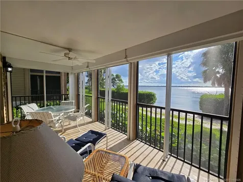 316 NE Edgewater Drive Hutchinson Island FL 34996