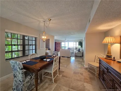 316 NE Edgewater Drive Hutchinson Island FL 34996