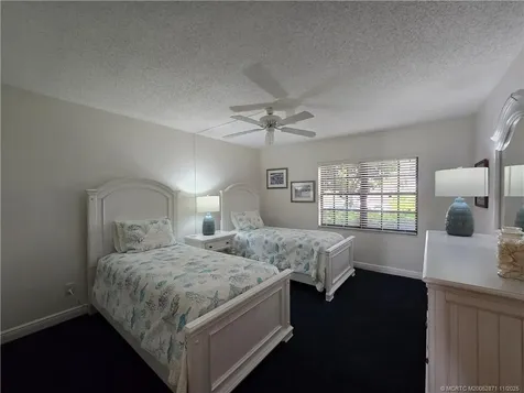 316 NE Edgewater Drive Hutchinson Island FL 34996