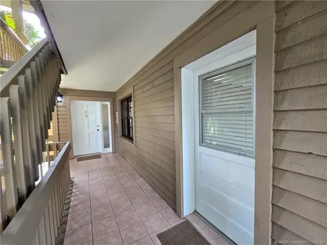 316 NE Edgewater Drive Hutchinson Island FL 34996