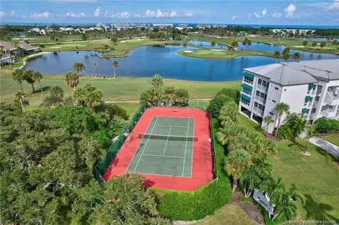 316 NE Edgewater Drive Hutchinson Island FL 34996