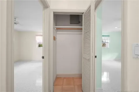 4812 Sunset Drive Vero Beach FL 32963