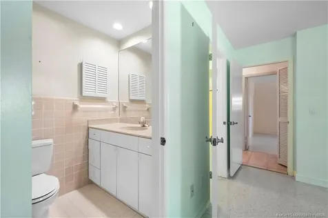 4812 Sunset Drive Vero Beach FL 32963