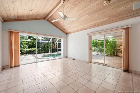 4812 Sunset Drive Vero Beach FL 32963