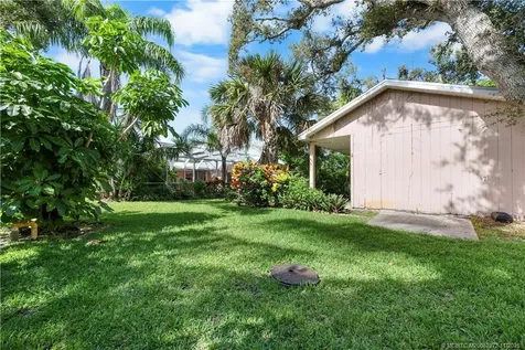 4812 Sunset Drive Vero Beach FL 32963