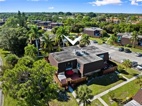 6017 SE Riverboat Drive Stuart FL 34997