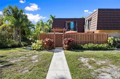 6017 SE Riverboat Drive Stuart FL 34997