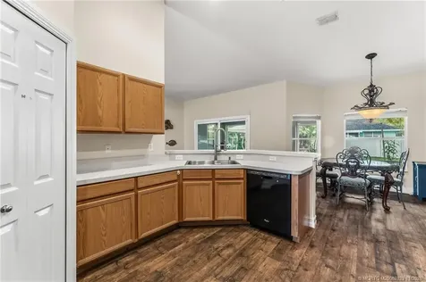 1074 SW Eckard Avenue Port St Lucie FL 34953