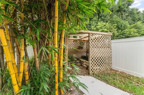 1074 SW Eckard Avenue Port St Lucie FL 34953