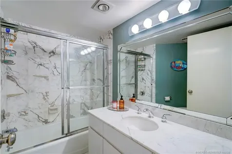 233 NE Edgewater Drive Stuart FL 34996