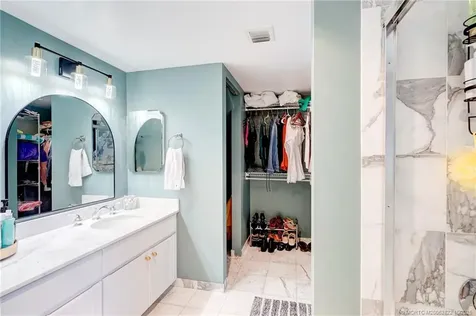 233 NE Edgewater Drive Stuart FL 34996