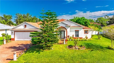 1757 SW Alberca Lane Port St Lucie FL 34953