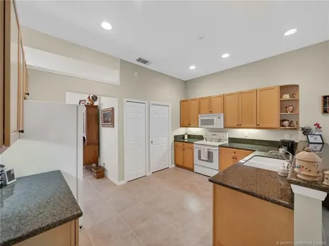 8836 SW Fishermans Wharf Drive Stuart FL 34997