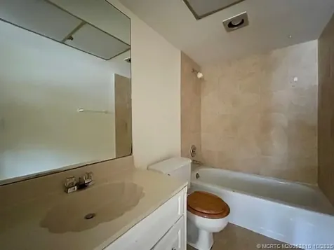 950 S Kanner Highway Stuart FL 34994