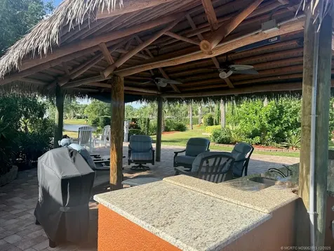 383 NW Boundary Drive Port St Lucie FL 34986