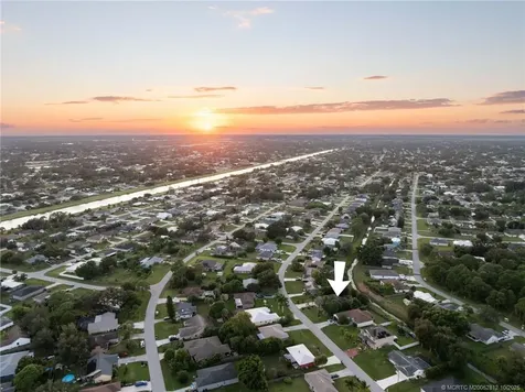 857 SW Nichols Terrace Port St Lucie FL 34953