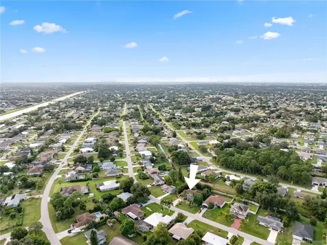 857 SW Nichols Terrace Port St Lucie FL 34953
