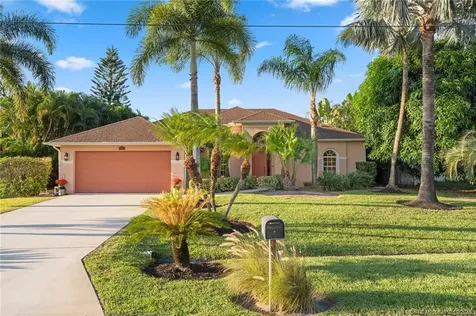 857 SW Nichols Terrace Port St Lucie FL 34953