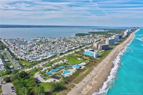 10725 S Ocean Drive Jensen Beach FL 34957
