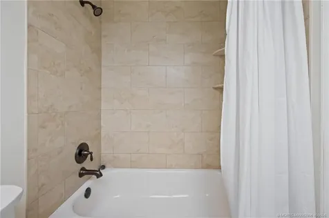 1210 SE Parkview Place Stuart FL 34994