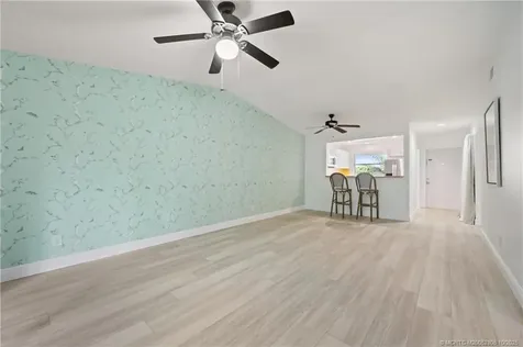 1210 SE Parkview Place Stuart FL 34994